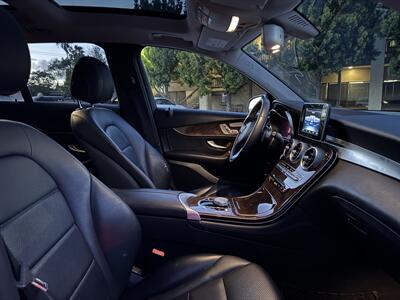 2017 Mercedes-Benz GLC GLC 300 - Photo 10 - Long Beach, CA 90807