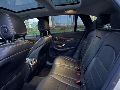 2017 Mercedes-Benz GLC GLC 300 - Photo 12 - Long Beach, CA 90807