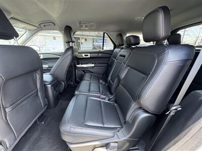 2023 Ford Explorer XLT   - Photo 15 - Long Beach, CA 90807