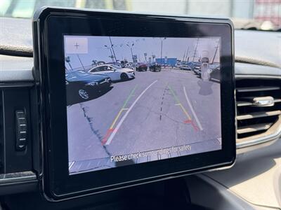 2023 Ford Explorer XLT   - Photo 10 - Long Beach, CA 90807