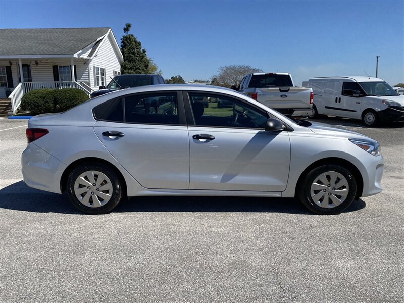 2018 Kia Rio LX - Photo 8 - Lugoff, SC 29078