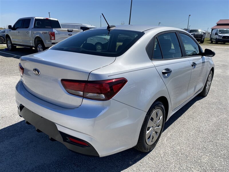 2018 Kia Rio LX - Photo 7 - Lugoff, SC 29078
