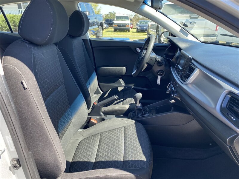 2018 Kia Rio LX - Photo 24 - Lugoff, SC 29078