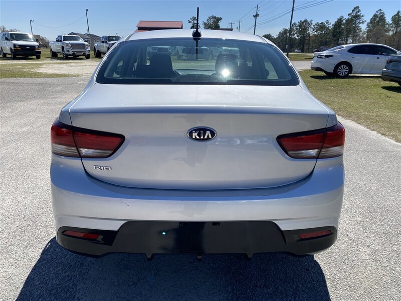 2018 Kia Rio LX - Photo 6 - Lugoff, SC 29078