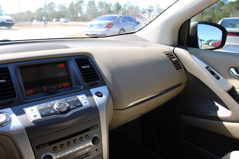 2013 Nissan Murano S - Photo 21 - Lugoff, SC 29078