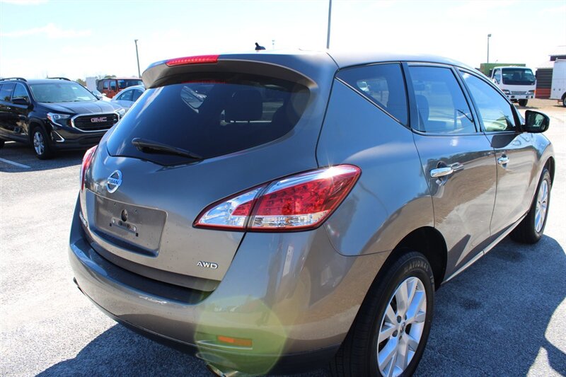 2013 Nissan Murano S - Photo 5 - Lugoff, SC 29078