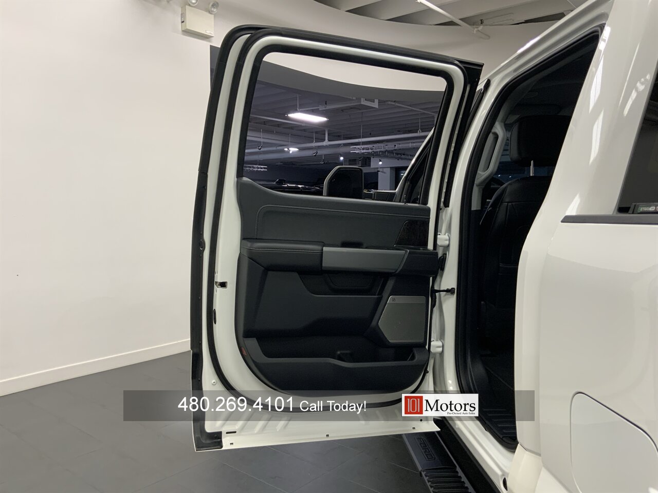 2023 Ford F-250 Super Duty Lariat - Photo 25 - Tempe, AZ 85281