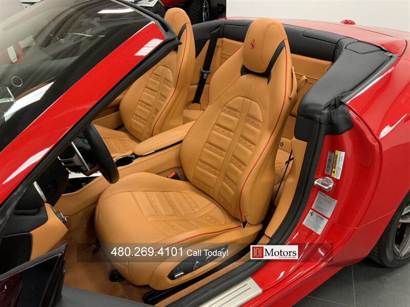 2017 Ferrari California T  