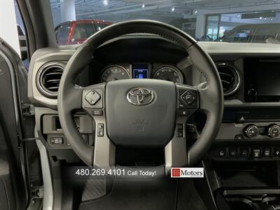 2019 Toyota Tacoma TRD Sport   - Photo 12 - Tempe, AZ 85281