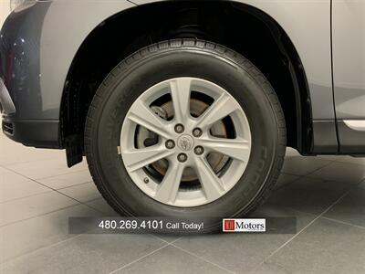 2013 Toyota Highlander Plus   - Photo 31 - Tempe, AZ 85281