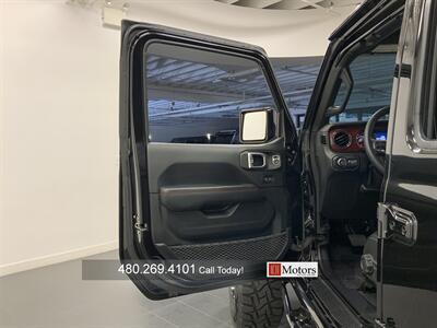 2018 Jeep Wrangler Unlimited Rubicon   - Photo 9 - Tempe, AZ 85281