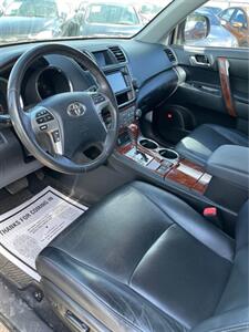 2013 Toyota Highlander Limited   - Photo 4 - San Antonio, TX 78244