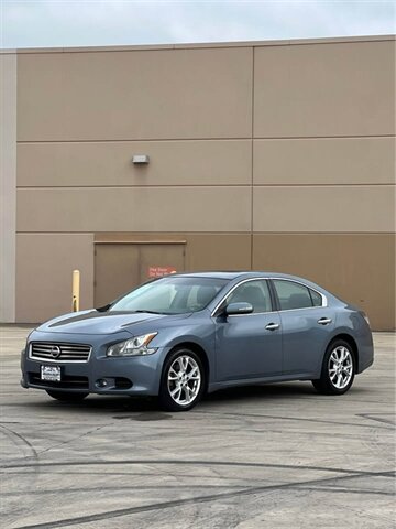 2012 Nissan Maxima 3.5 S  