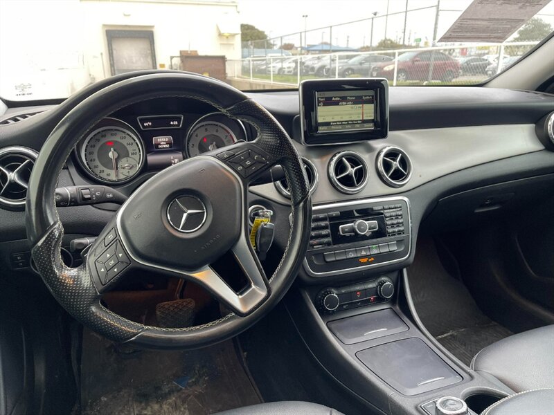 2015 Mercedes-Benz GLA GLA 250 photo