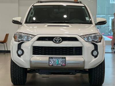 2019 Toyota 4Runner TRD Off-Road   - Photo 2 - Gladstone, OR 97027