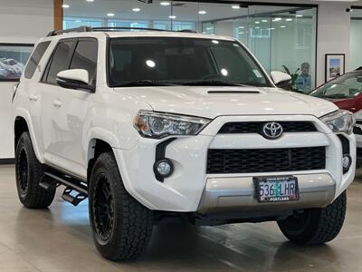 2019 Toyota 4Runner TRD Off-Road   - Photo 1 - Gladstone, OR 97027