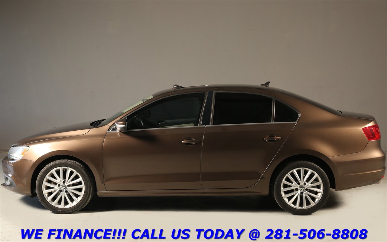 2013 Volkswagen Jetta 2013 TDI DIESEL NAV FENDER SUNROF HEATSEAT 75K MLS   - Photo 4 - Houston, TX 77031