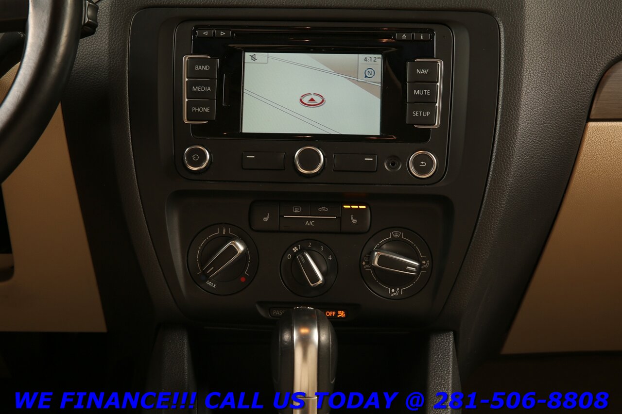 2013 Volkswagen Jetta 2013 TDI DIESEL NAV FENDER SUNROF HEATSEAT 75K MLS   - Photo 17 - Houston, TX 77031