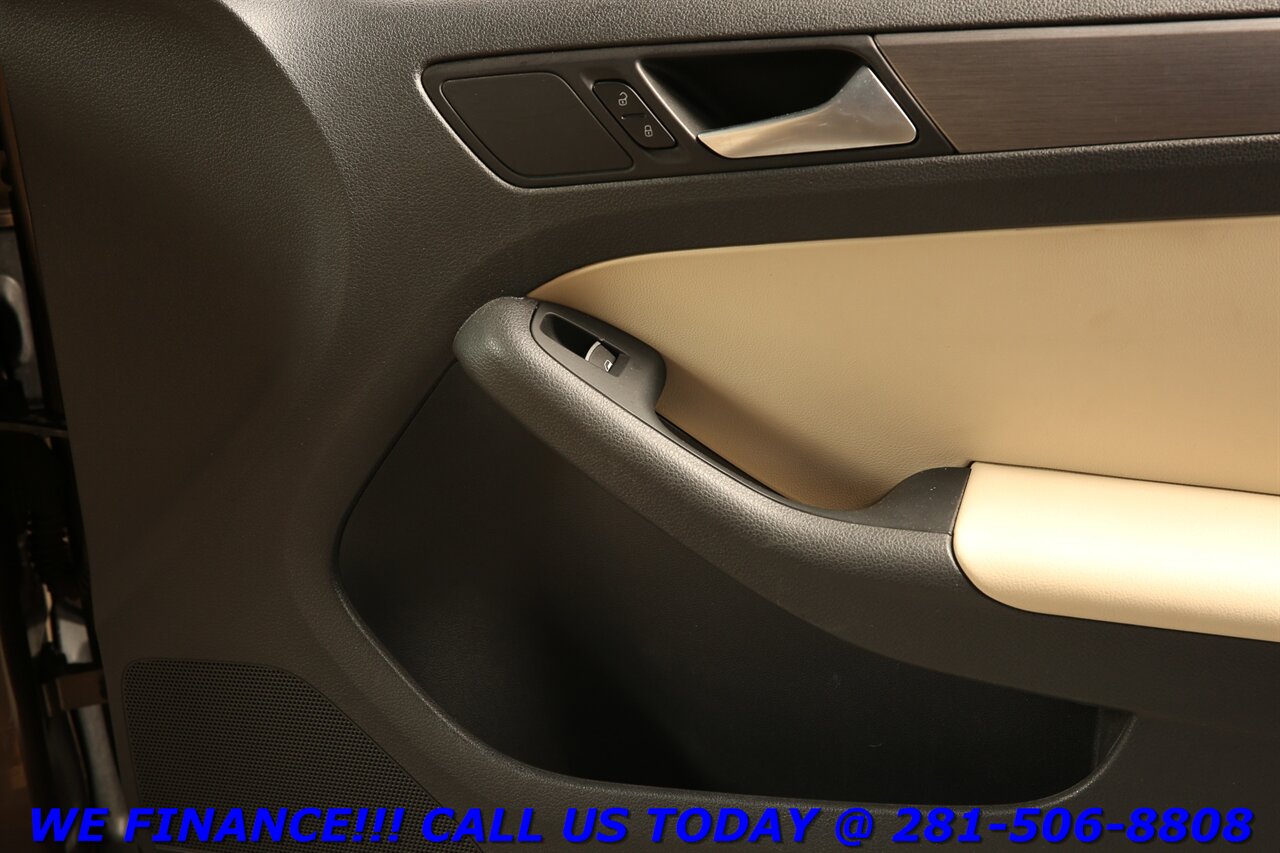 2013 Volkswagen Jetta 2013 TDI DIESEL NAV FENDER SUNROF HEATSEAT 75K MLS   - Photo 25 - Houston, TX 77031