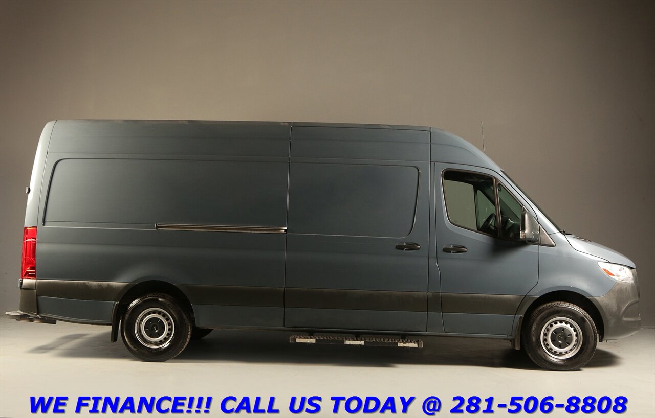 2019 Mercedes-Benz Sprinter 2019 2500 170 " DIESEL CARGO VAN LWB HIGH ROOF   - Photo 7 - Houston, TX 77031