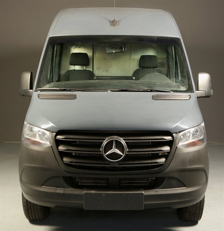 2019 Mercedes-Benz Sprinter 2019 2500 170 " DIESEL CARGO VAN LWB HIGH ROOF   - Photo 9 - Houston, TX 77031