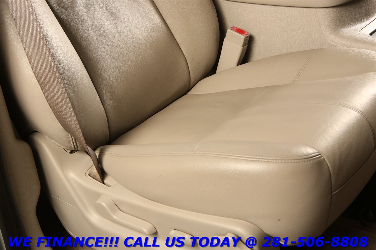 2012 Chevrolet CHEVROLET SUBURBAN LT DVD SUN LEATHER 8PASS WOOD BOSE   - Photo 20 - Houston, TX 77031