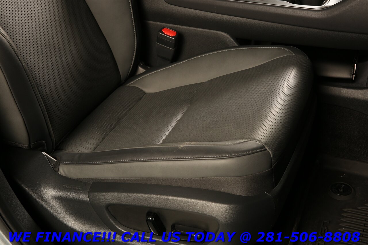 2023 Lexus RZ 450e 2023 Premium AWD NAV PANO RADAR BLIND 20K MLS - Photo 22 - Houston, TX 77031