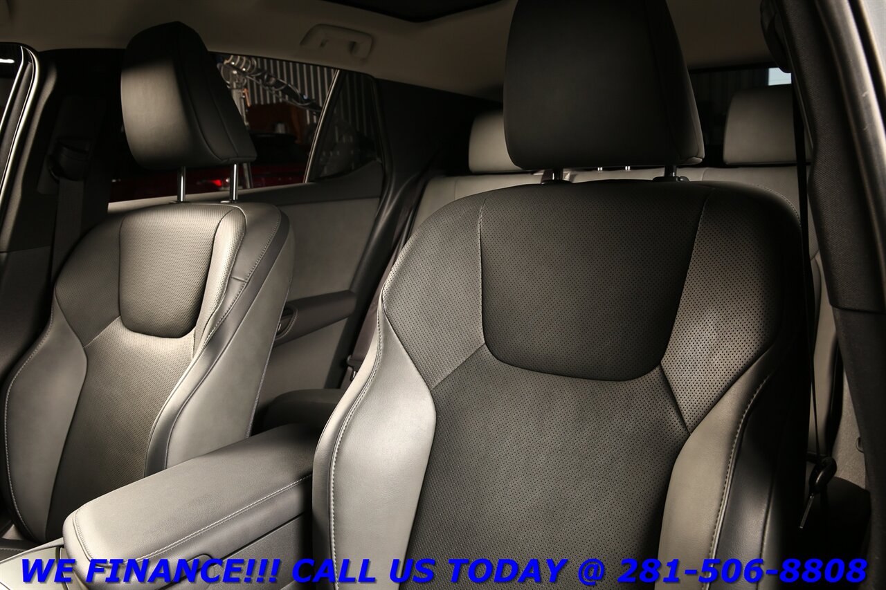 2023 Lexus RZ 450e 2023 Premium AWD NAV PANO RADAR BLIND 20K MLS - Photo 12 - Houston, TX 77031