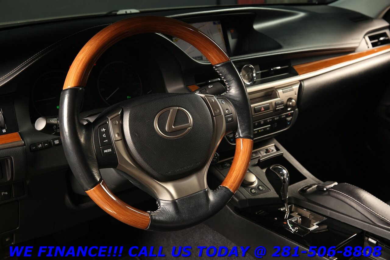 2015 Lexus ES300h 2015 HYBRID LUX PKG NAV SUN BLIND WOOD 57K MLS   - Photo 10 - Houston, TX 77031