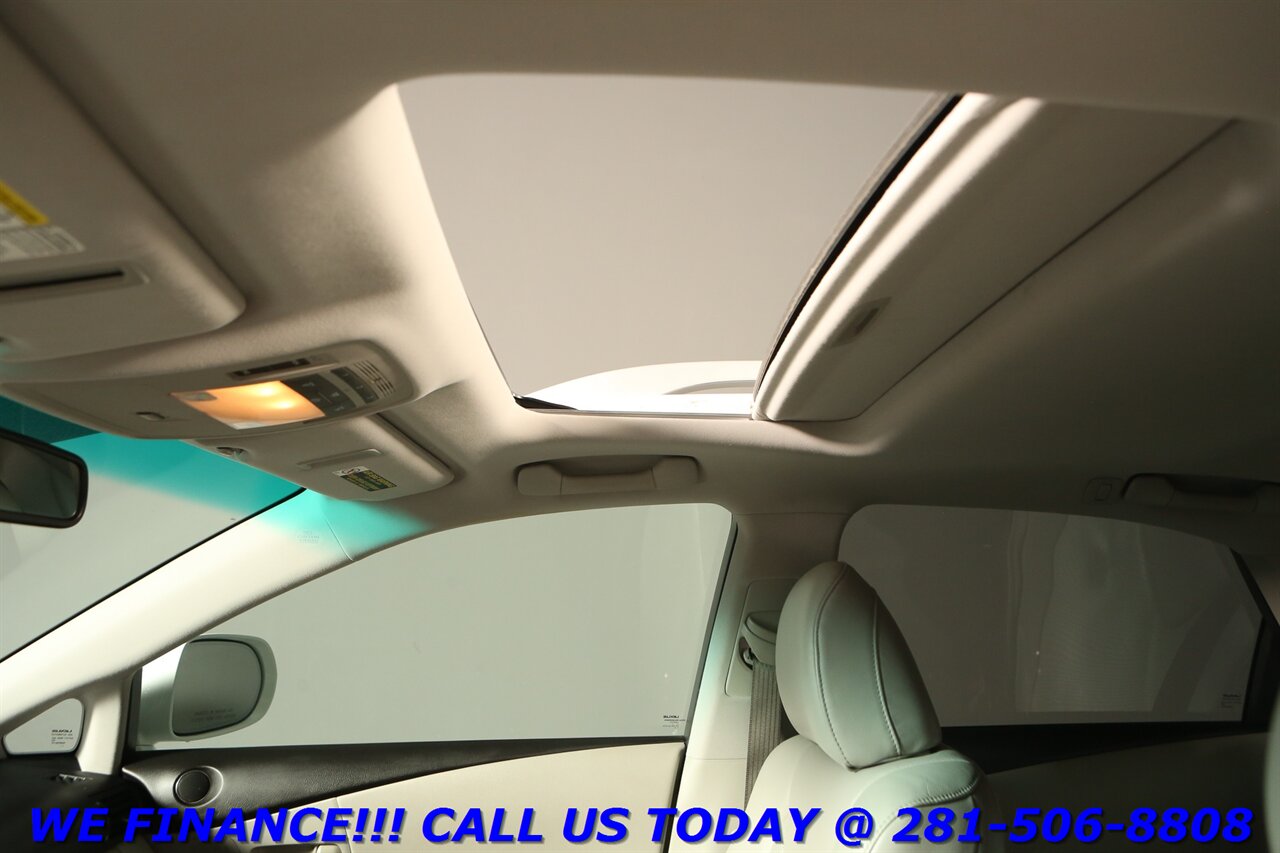 2012 Lexus LEXUS RX 350 PREMIUM PKG NAVIGATION SUN HEAT/COOL SEAT STARFIRE PEARL   - Photo 11 - Houston, TX 77031