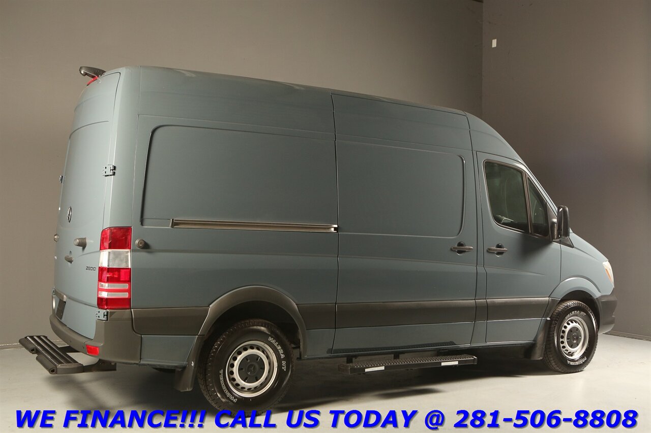 2019 Mercedes-Benz Sprinter 2019 2500 DIESEL CARGO VAN HIGH ROOF BLIND 64K   - Photo 6 - Houston, TX 77031