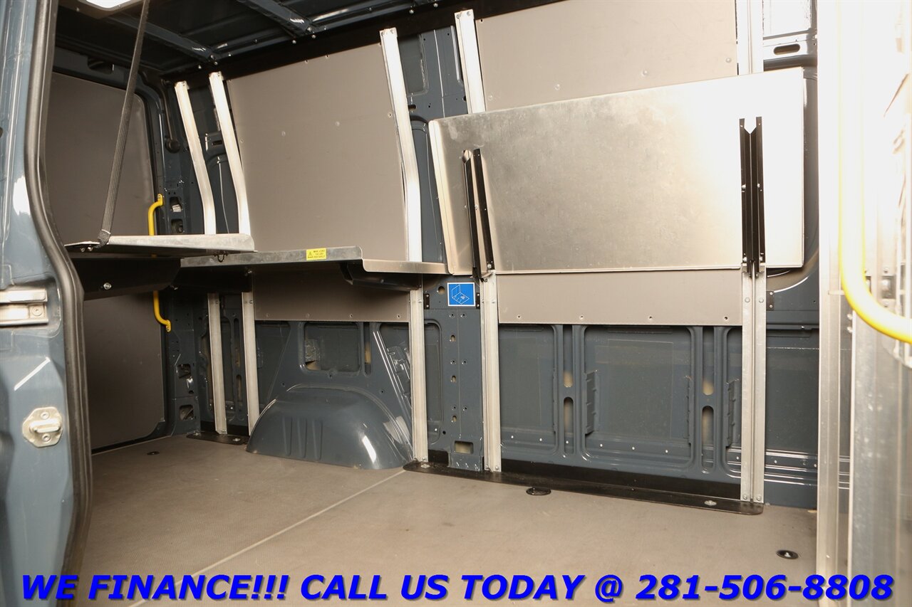 2019 Mercedes-Benz Sprinter 2019 2500 DIESEL CARGO VAN HIGH ROOF COMMERCIAL   - Photo 20 - Houston, TX 77031