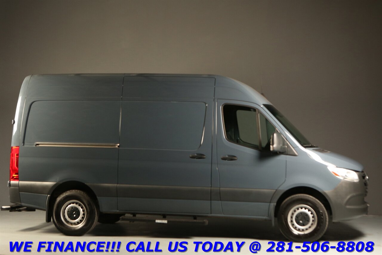2019 Mercedes-Benz Sprinter 2019 2500 DIESEL CARGO VAN HIGH ROOF COMMERCIAL   - Photo 7 - Houston, TX 77031