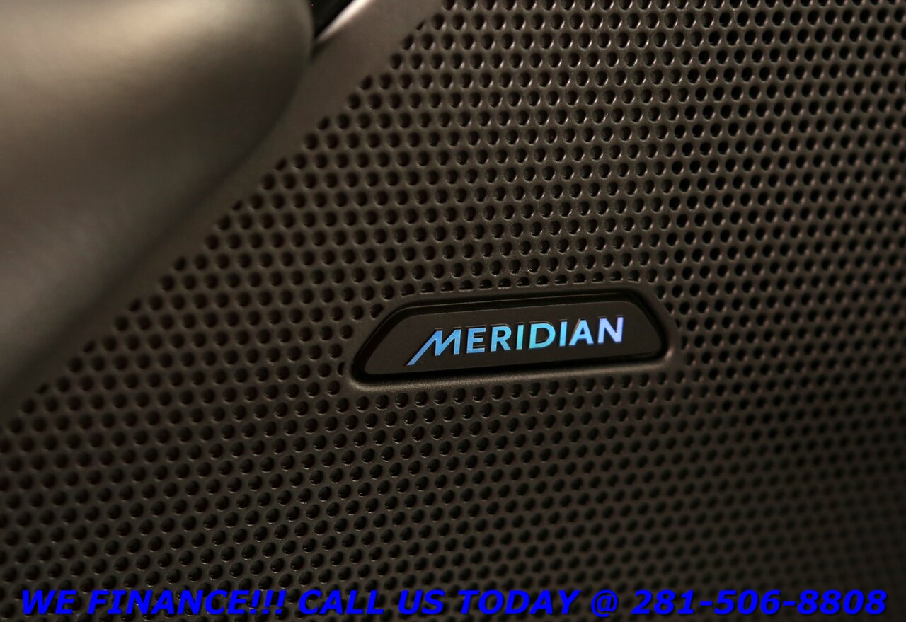 2018 Land Rover Range Rover Velar 2018 P380 V6 SUPERCHARGED AWD NAV PANO BLIND 53K   - Photo 26 - Houston, TX 77031