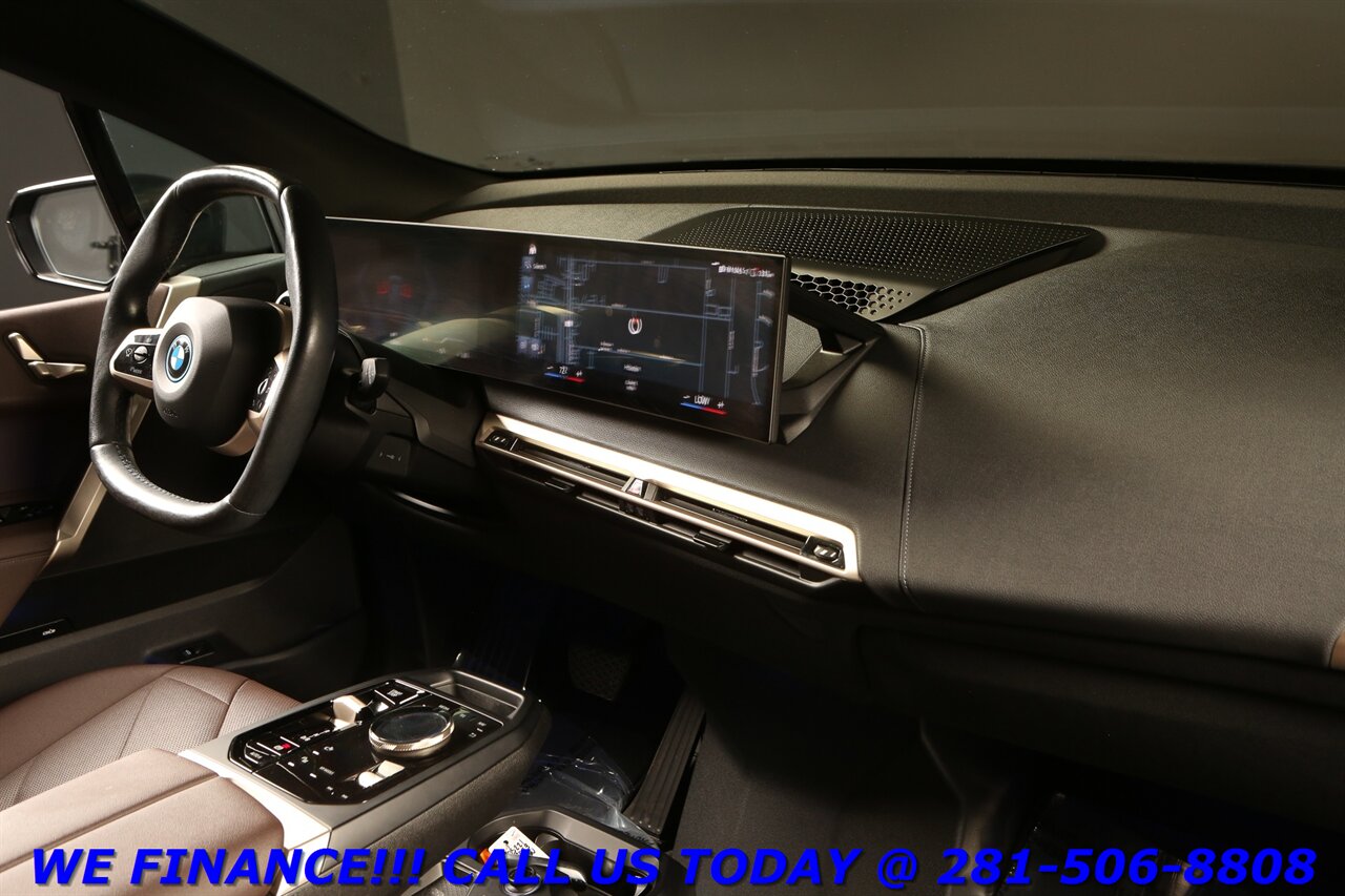 2023 BMW iX 2023 xDrive50 AWD NAV PANO BLIND HEATSEAT 30K MLS   - Photo 19 - Houston, TX 77031