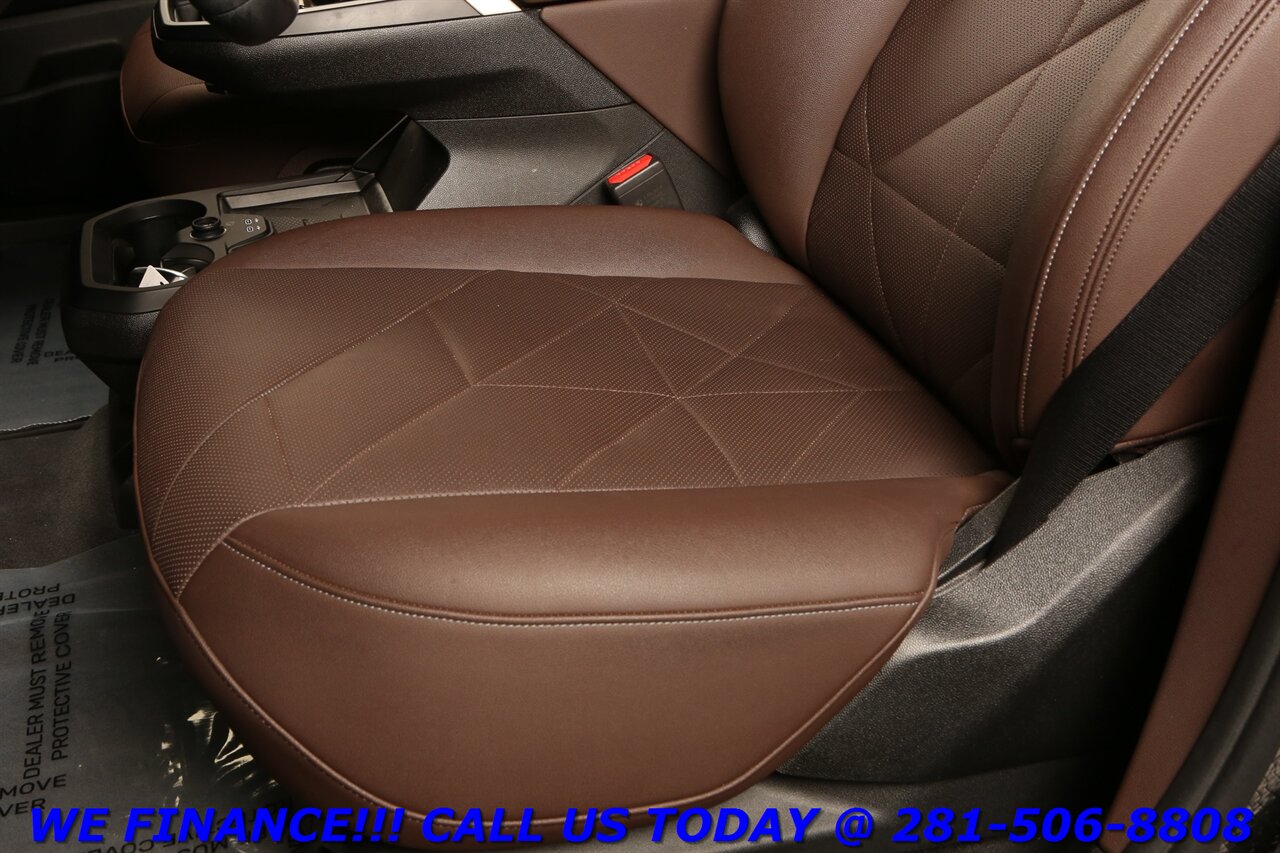 2023 BMW iX 2023 xDrive50 AWD NAV PANO BLIND HEATSEAT 30K MLS   - Photo 13 - Houston, TX 77031