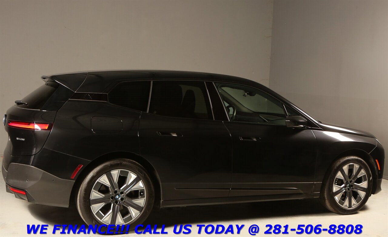 2023 BMW iX 2023 xDrive50 AWD NAV PANO BLIND HEATSEAT 30K MLS   - Photo 6 - Houston, TX 77031