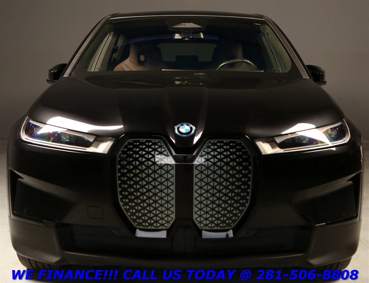 2023 BMW iX 2023 xDrive50 AWD NAV PANO BLIND HEATSEAT 30K MLS   - Photo 8 - Houston, TX 77031