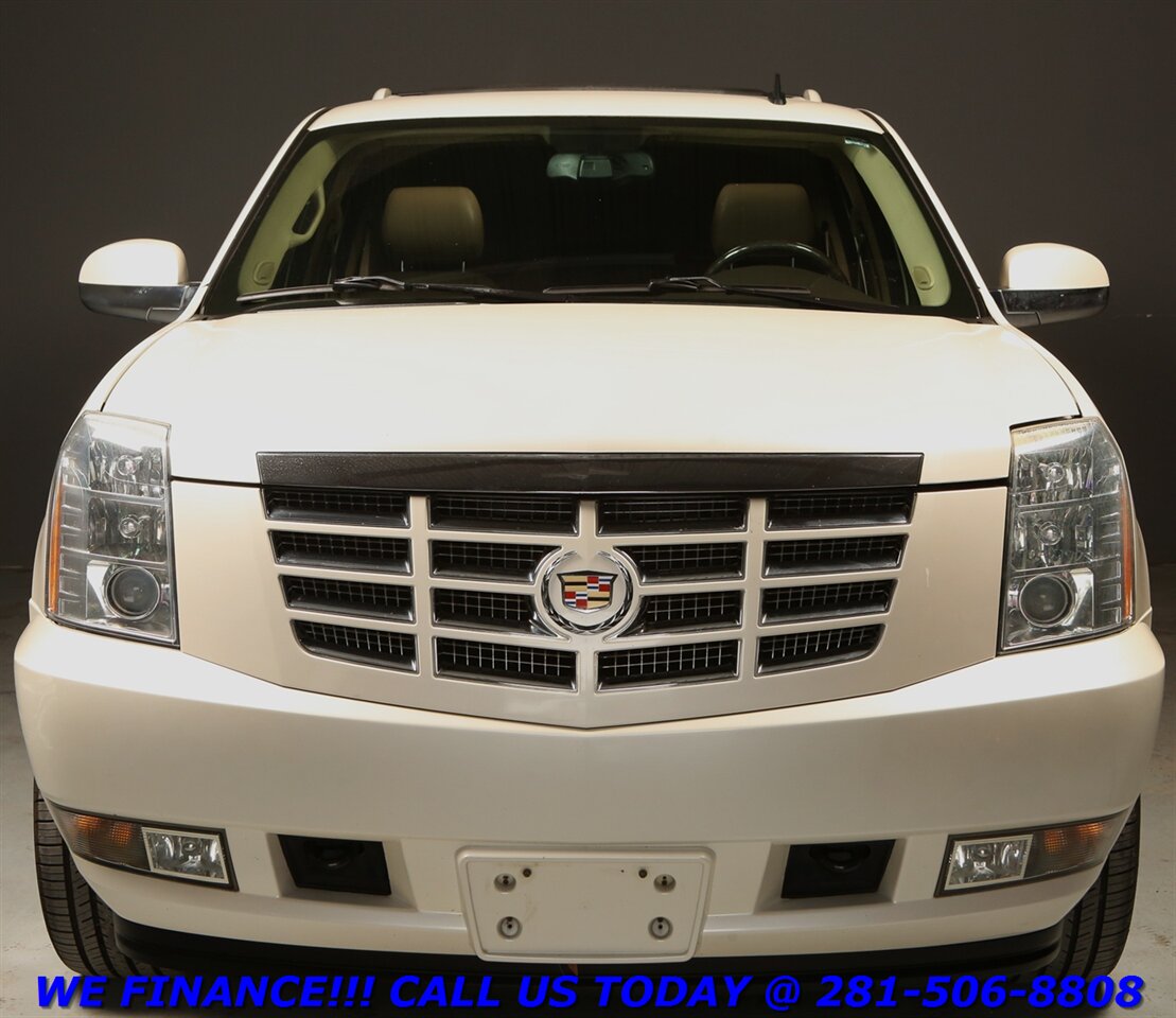 2011 Cadillac Escalade LUXURY CARPLAY 85k LOW MILES JUST REDUCED $1000   - Photo 8 - Houston, TX 77031
