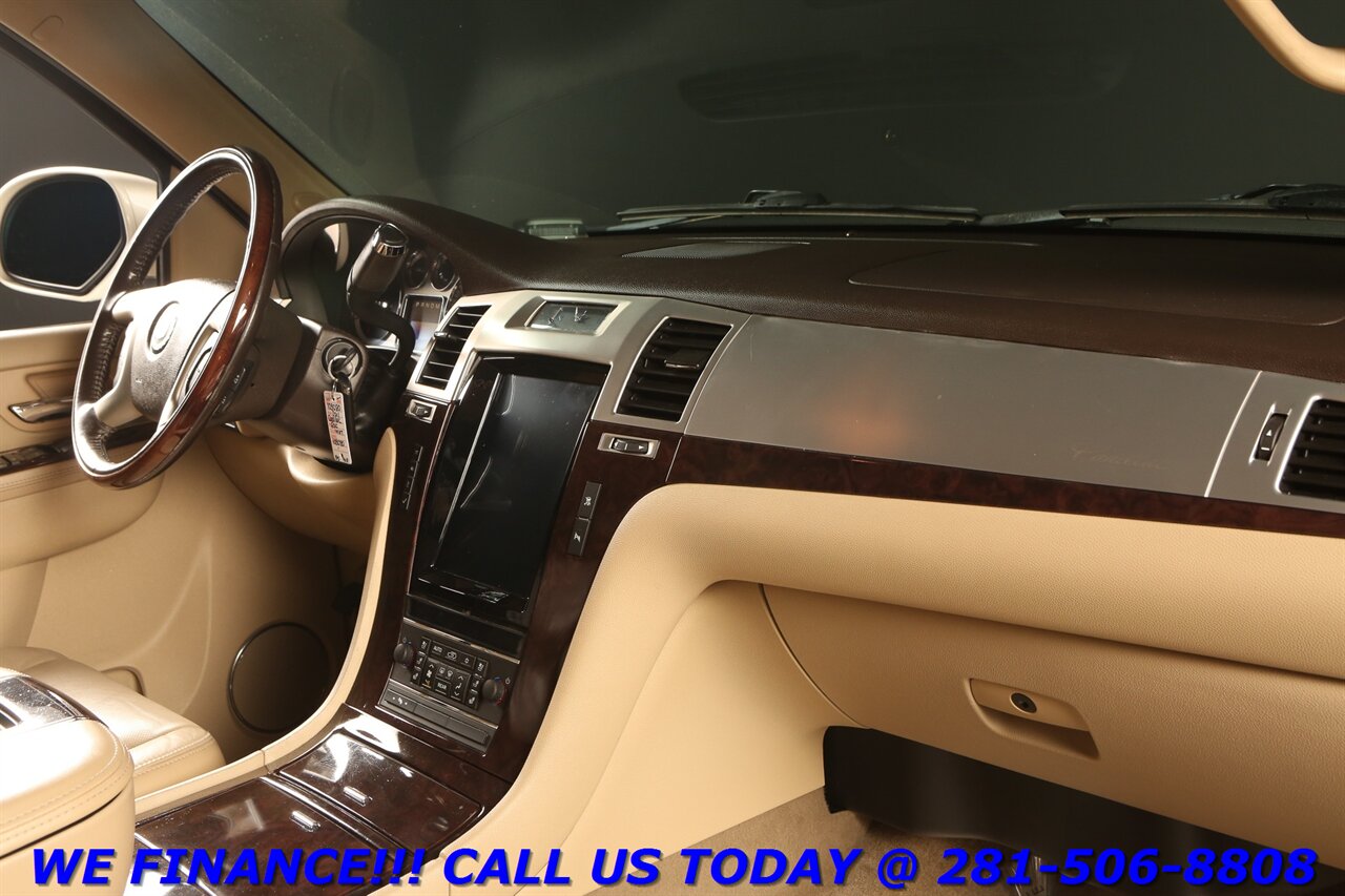 2011 Cadillac Escalade LUXURY CARPLAY 85k LOW MILES JUST REDUCED $1000   - Photo 19 - Houston, TX 77031