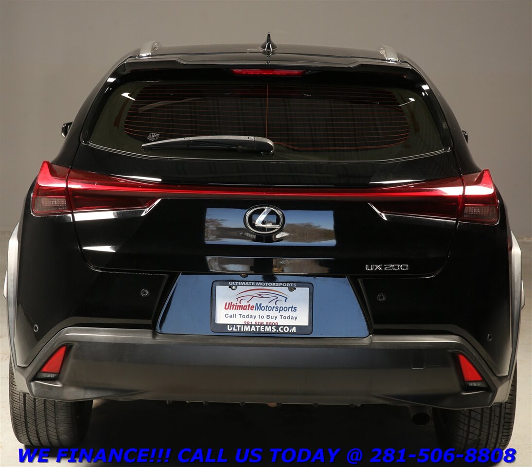2019 Lexus UX 200 2019 PREM PKG CARPLAY SUN BLIND RADAR CRUISE 78K   - Photo 5 - Houston, TX 77031