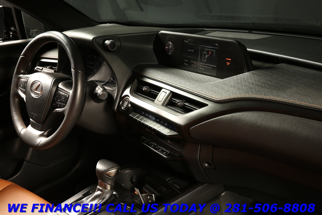 2019 Lexus UX 200 2019 PREM PKG CARPLAY SUN BLIND RADAR CRUISE 78K   - Photo 18 - Houston, TX 77031