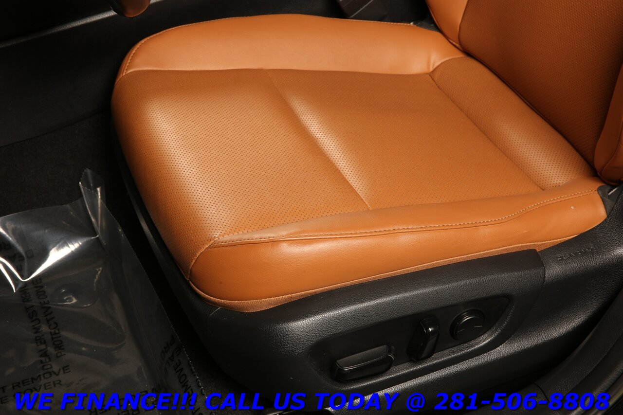 2019 Lexus UX 200 2019 PREM PKG CARPLAY SUN BLIND RADAR CRUISE 78K   - Photo 12 - Houston, TX 77031