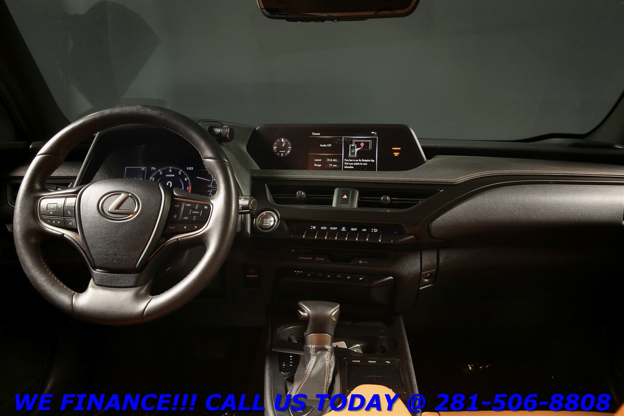 2019 Lexus UX 200 2019 PREM PKG CARPLAY SUN BLIND RADAR CRUISE 78K   - Photo 3 - Houston, TX 77031