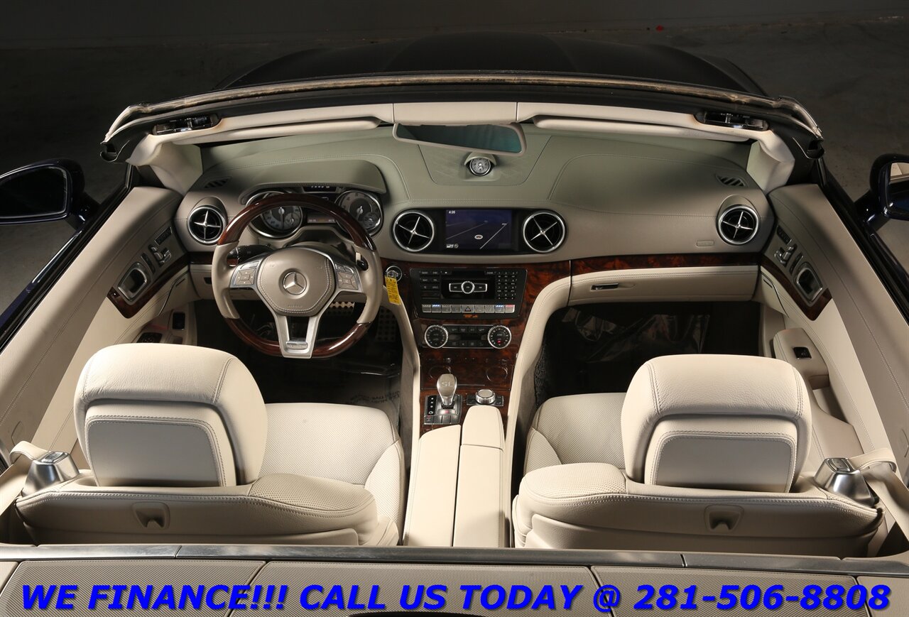 2013 Mercedes-Benz 2013 SL 550 AMG PANO-GLASS P1 NAV HARMAN 38K MLS   - Photo 2 - Houston, TX 77031