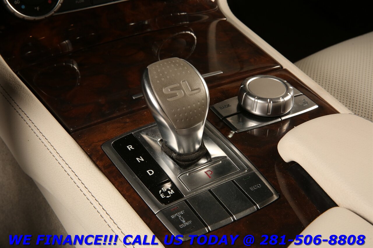 2013 Mercedes-Benz 2013 SL 550 AMG PANO-GLASS P1 NAV HARMAN 38K MLS   - Photo 18 - Houston, TX 77031