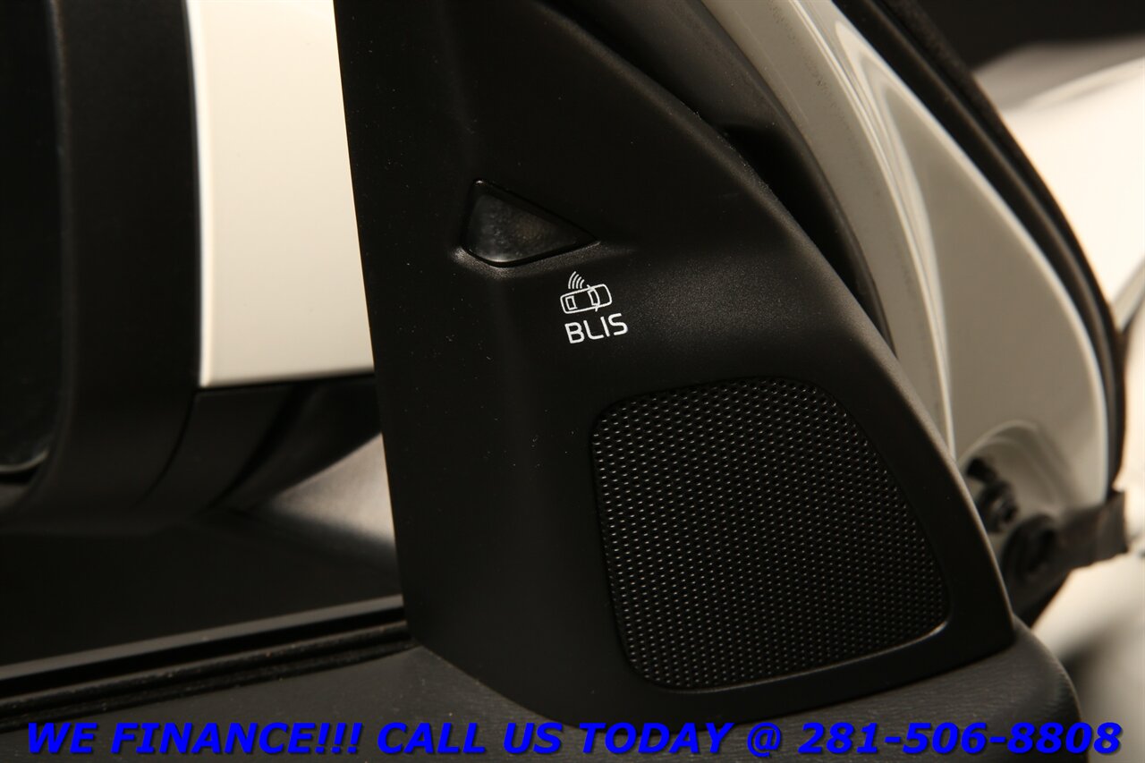 2017 Volvo S60 2017 T5 Dynamic NAV SUN BLIND HEATSEAT 64K MLS   - Photo 10 - Houston, TX 77031