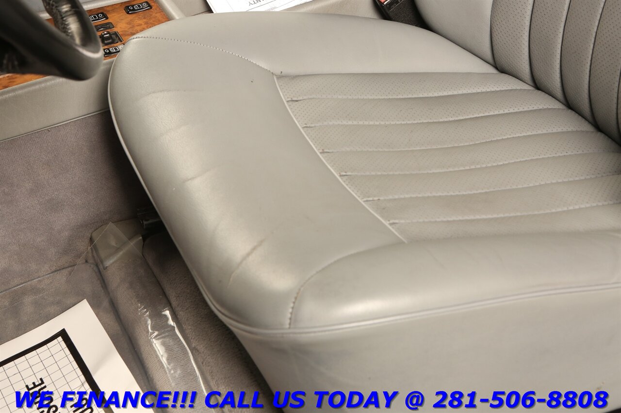 1988 Mercedes-Benz 1988 560 SEL LEATHER HEATSEAT WOOD   - Photo 13 - Houston, TX 77031