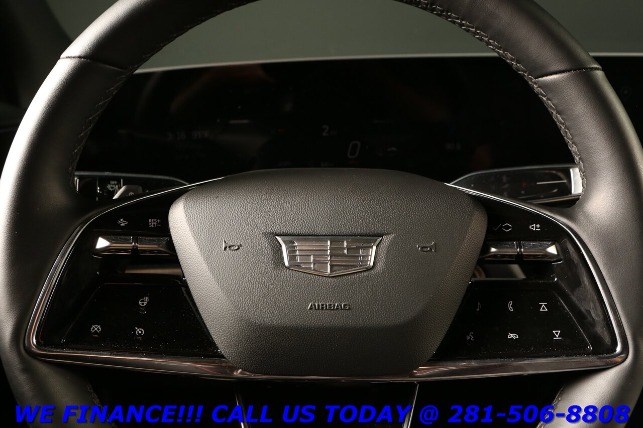 2024 Cadillac LYRIQ 2024 Sport 1 ELECTRIC NAV PANO ADAPTCRUIS 6K MILES   - Photo 14 - Houston, TX 77031