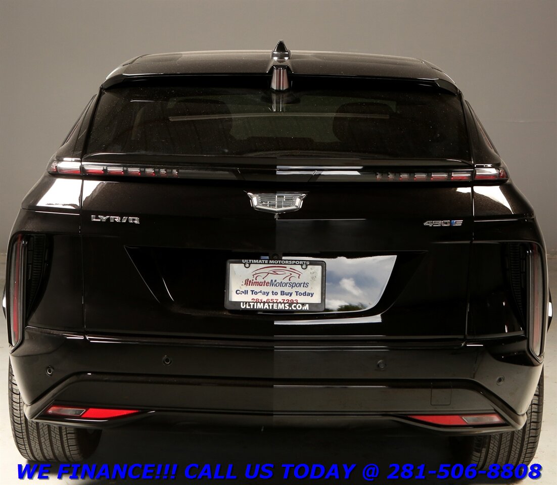 2024 Cadillac LYRIQ 2024 Sport 1 ELECTRIC NAV PANO ADAPTCRUIS 6K MILES   - Photo 5 - Houston, TX 77031
